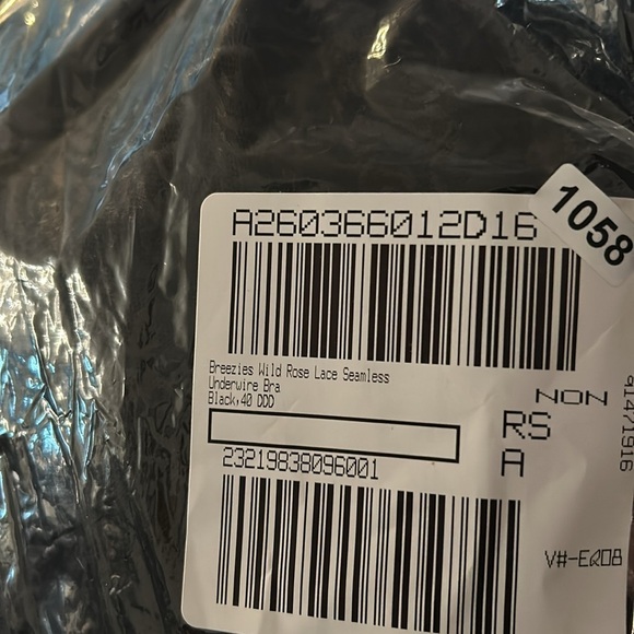 Breezies Black Wild Rose Seamless Underwire Support Bra Size 40DDD - Picture 4 of 5